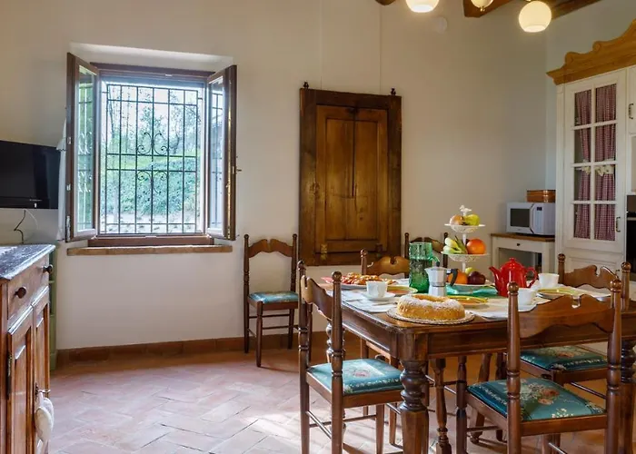 Ca' Pellicciano 8, Emma