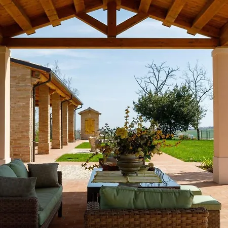 Ca' Pellicciano 8, Emma * Longiano