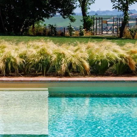 Ca' Pellicciano 8, Emma Villa *