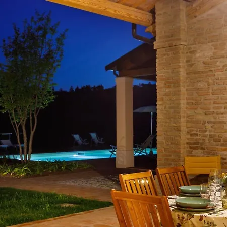 Villa Ca' Pellicciano 8, Emma