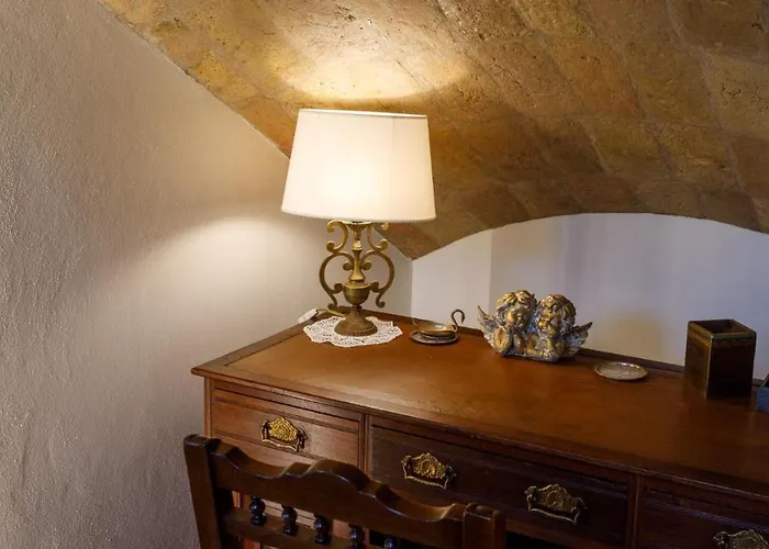 Ca' Pellicciano 8, Emma Вилла Longiano