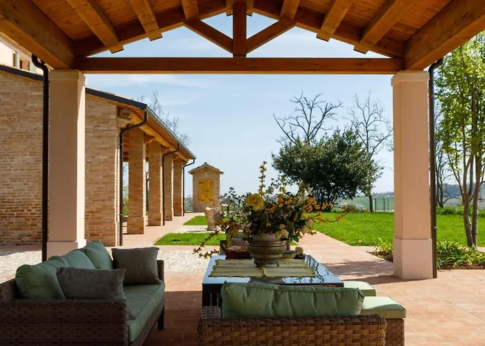 Ca' Pellicciano 8, Emma * Longiano