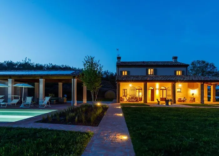 Ca' Pellicciano 8, Emma *