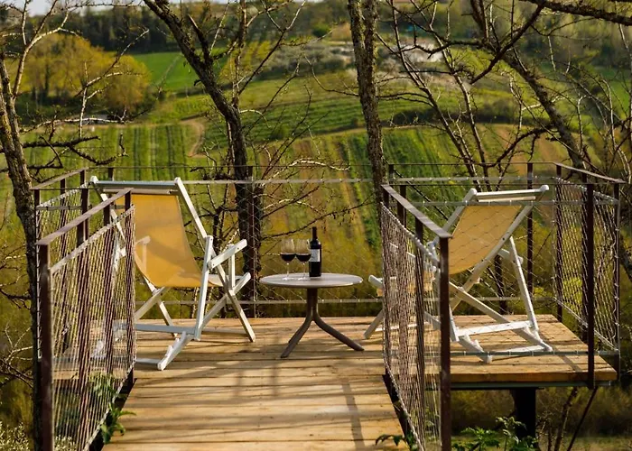 Ca' Pellicciano 8, Emma *