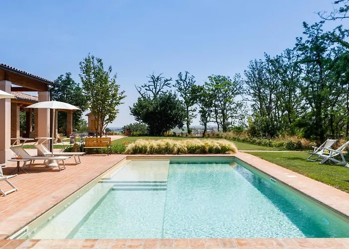 Ca' Pellicciano 8, Emma Villa